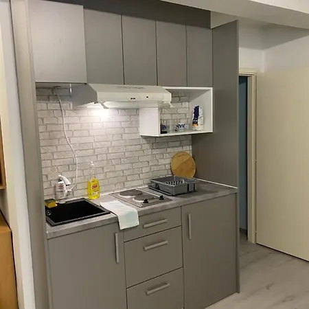 Pap Center Loft, Garazno Mesto