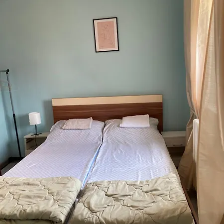 Pap Center Loft, Garazno Mesto Apartment